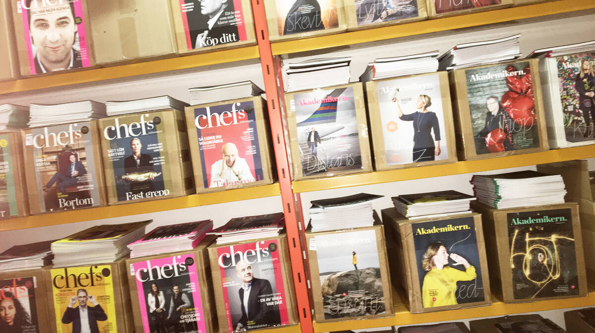 Tidningsvägg med förbundets alla tidningar.